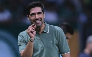aníbal moreno, mauricio e outros reforços justificam trocas de abel ferreira entre titulares do palmeiras