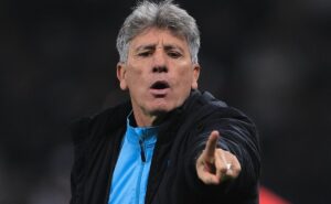 renato gaúcho decide tomar atitude inédita no grêmio após detalhar problema com a imprensa