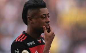 ex jogador lança alerta sobre flamengo: "brasileirão é impossível de ganhar agora"