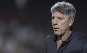 escalação do grêmio: renato gaúcho muda time titular para enfrentar o flamengo