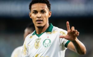 r$ 70 milhões: palmeiras crava prazo para contratação em definitiva de lázaro ou não