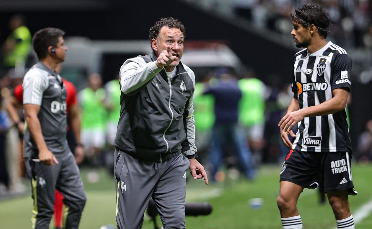torcida do galo debate as escolhas de milito para o confronto contra o fluminense