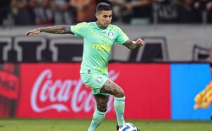 vasco descarta contratação de dudu e projeta outro atacante para 2025 