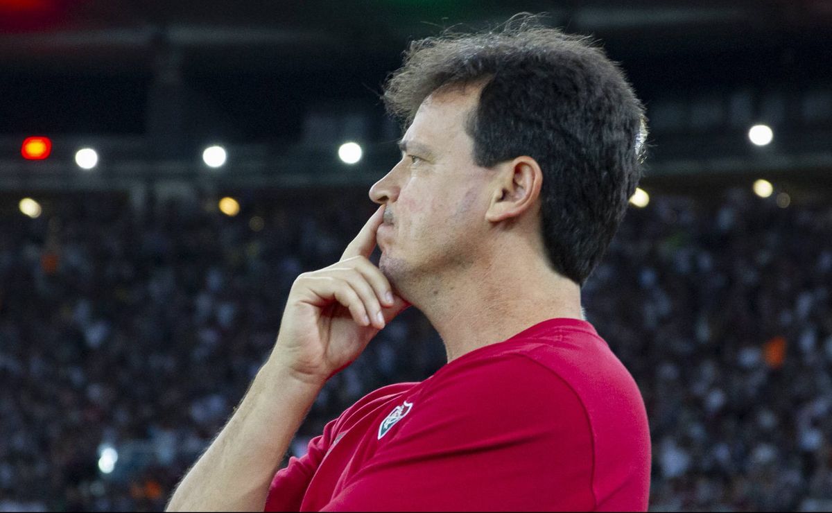 cruzeiro fechou com fernando diniz, mas tinha renato gaúcho como plano a 