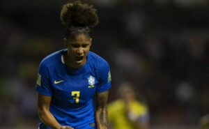 tarciane e gabi portilho são indicadas ao bola de ouro 2024 e brigam por posto de melhor jogadora