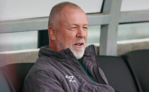 mano menezes age nos bastidores para recuperar peças importantes no fluminense e focar no brasileiro