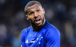 wesley revela que desorganização no cruzeiro prejudicou a sua evolução em campo 