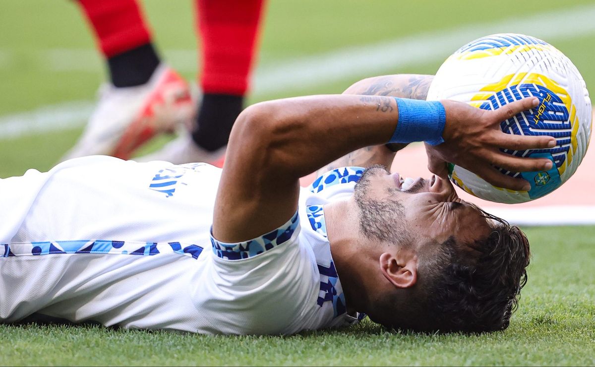 situação de william na seleção brasileira horas antes do jogo contra o paraguai chega ao cruzeiro