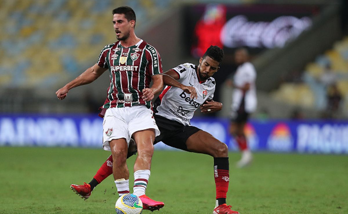 gabriel pires ainda tem futuro no fluminense? torcida cobra posição do clube