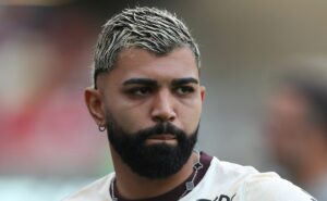 além de gabigol, multicampeão vive clima de despedida no flamengo nessa reta final