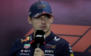 verstappen dispara sobre punição que recebeu: “acho tudo muito bizarro”
