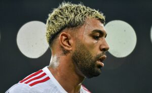 substituto de pedro, gabigol tem apenas quatro gols pelo flamengo na temporada