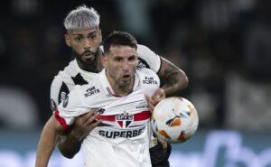 vidente aponta quem passa entre são paulo e botafogo na libertadores: “tem mais chances”