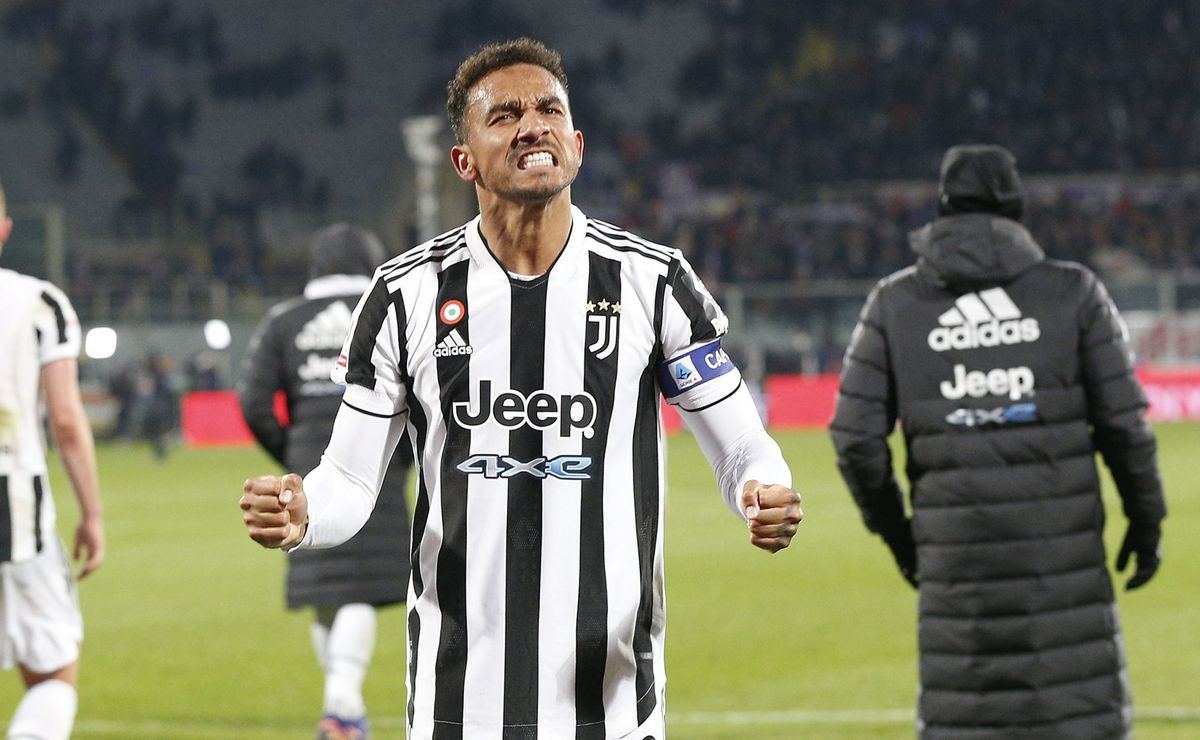 flamengo não desiste de danilo e contratação do lateral da seleção brasileira fica para 2025