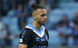vidente crava vencedor de botafogo x grêmio, pelo brasileirão neste sábado (28)