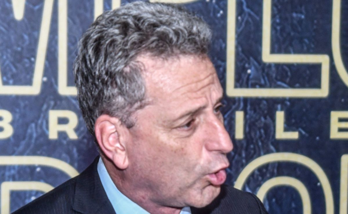 landim busca mudar data de corinthians x flamengo e timão decide não aceitar