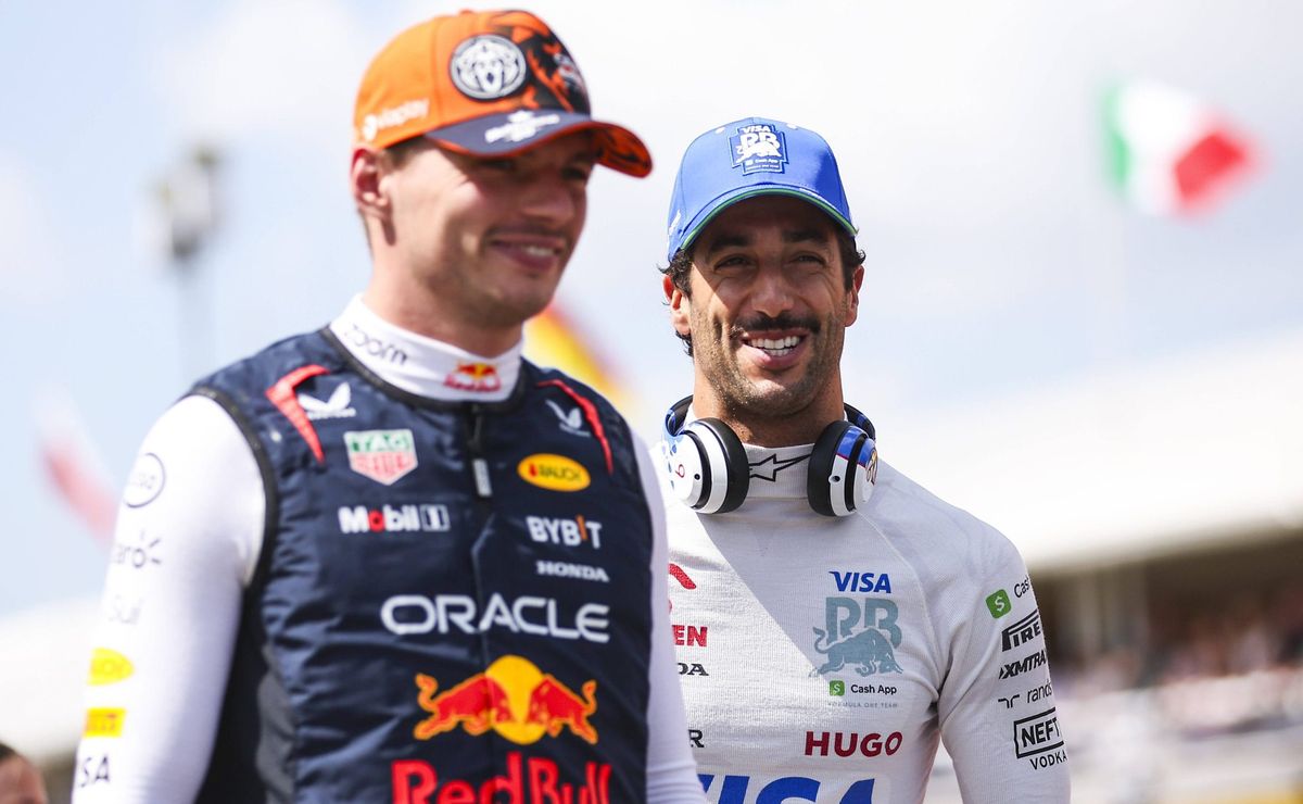 ricciardo revela ajuda de verstappen em momento delicado na carreira: “o respeito muito”