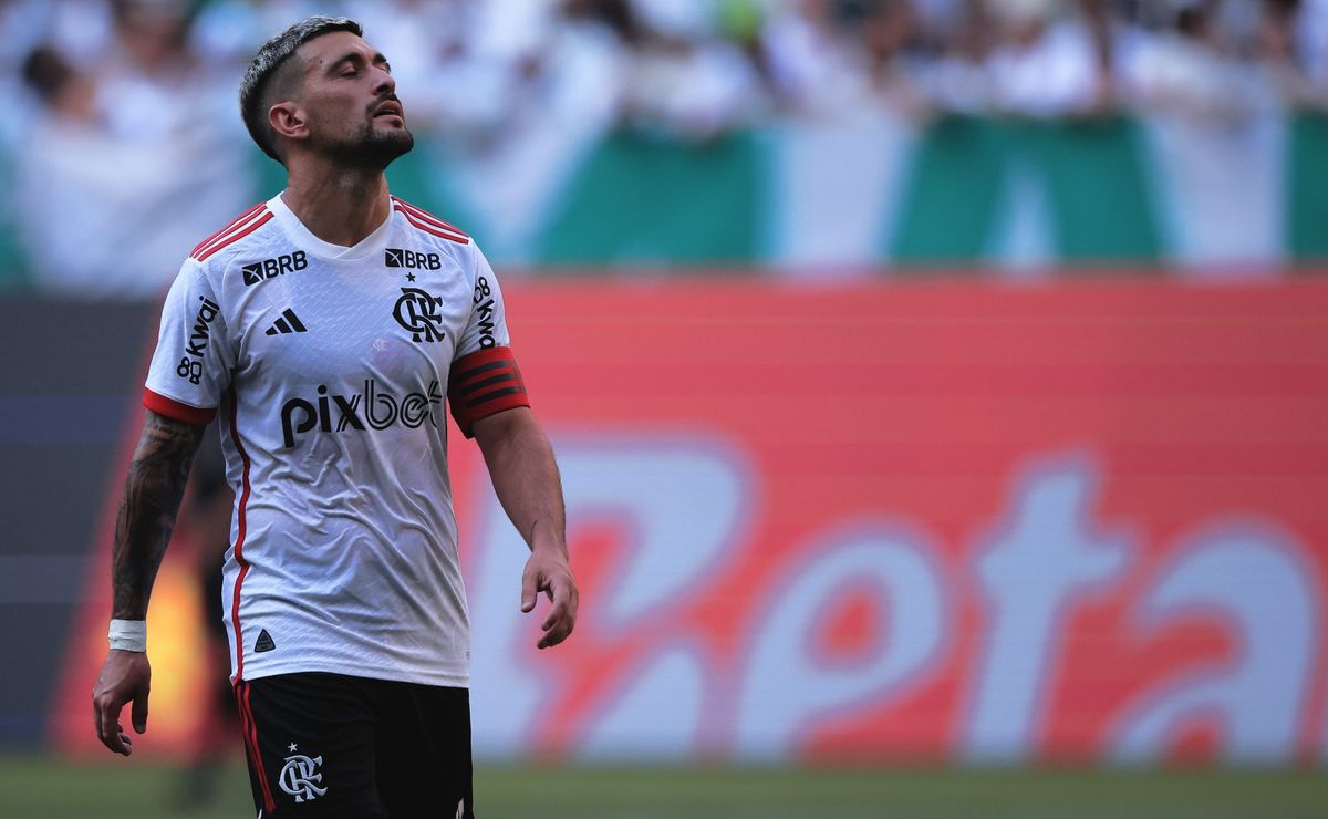 flamengo de tite decide poupar arrascaeta, bruno henrique e +10 jogadores contra grêmio