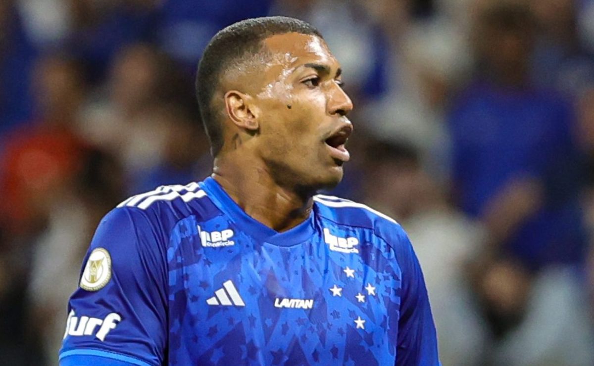 seabra decide escalação do cruzeiro sem walace e com volta de barreal para jogo contra o libertad