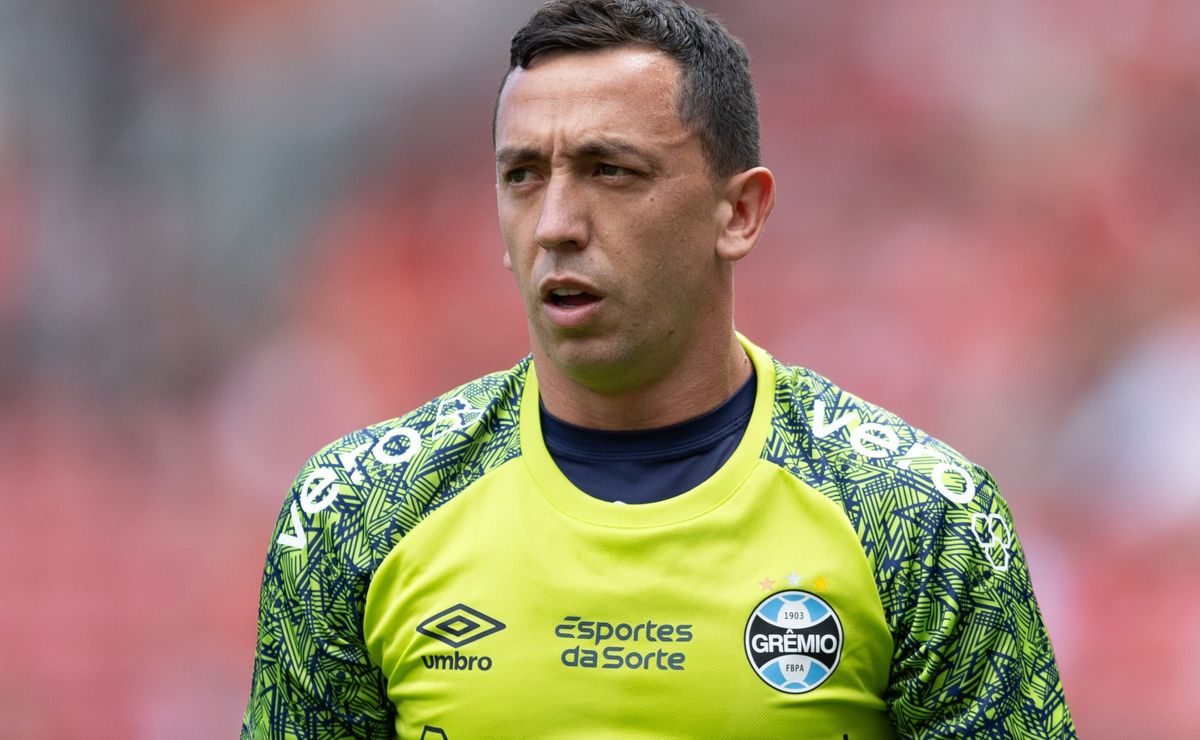 marchesín ganha pontos no grêmio após atuação no grenal 443 e confiança para ser titular em 2025 