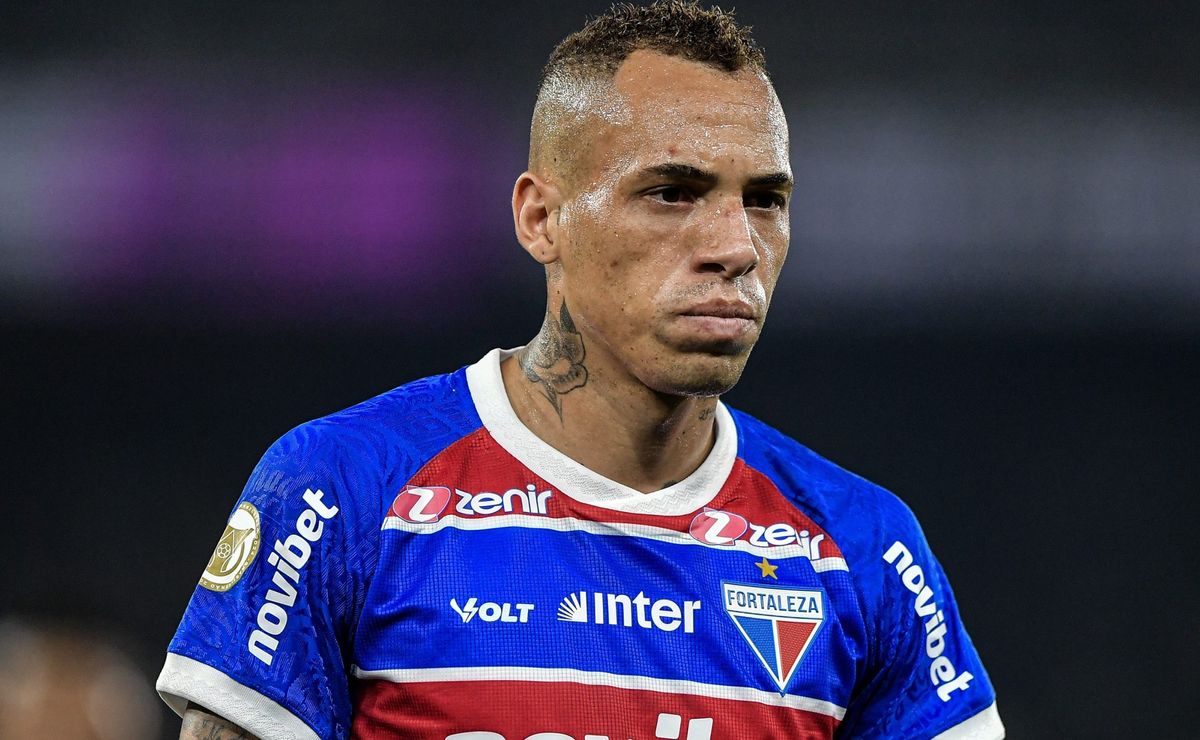 vasco tinha breno lopes como “ficha 1” e vai atrás de atacante parecido