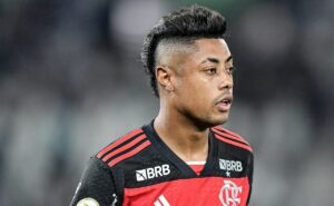 flamengo toma decisão sobre punição a bruno henrique após expulsão contra o corinthians