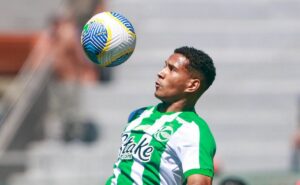 grêmio mira lateral joão lucas, indicado por roger machado ao inter