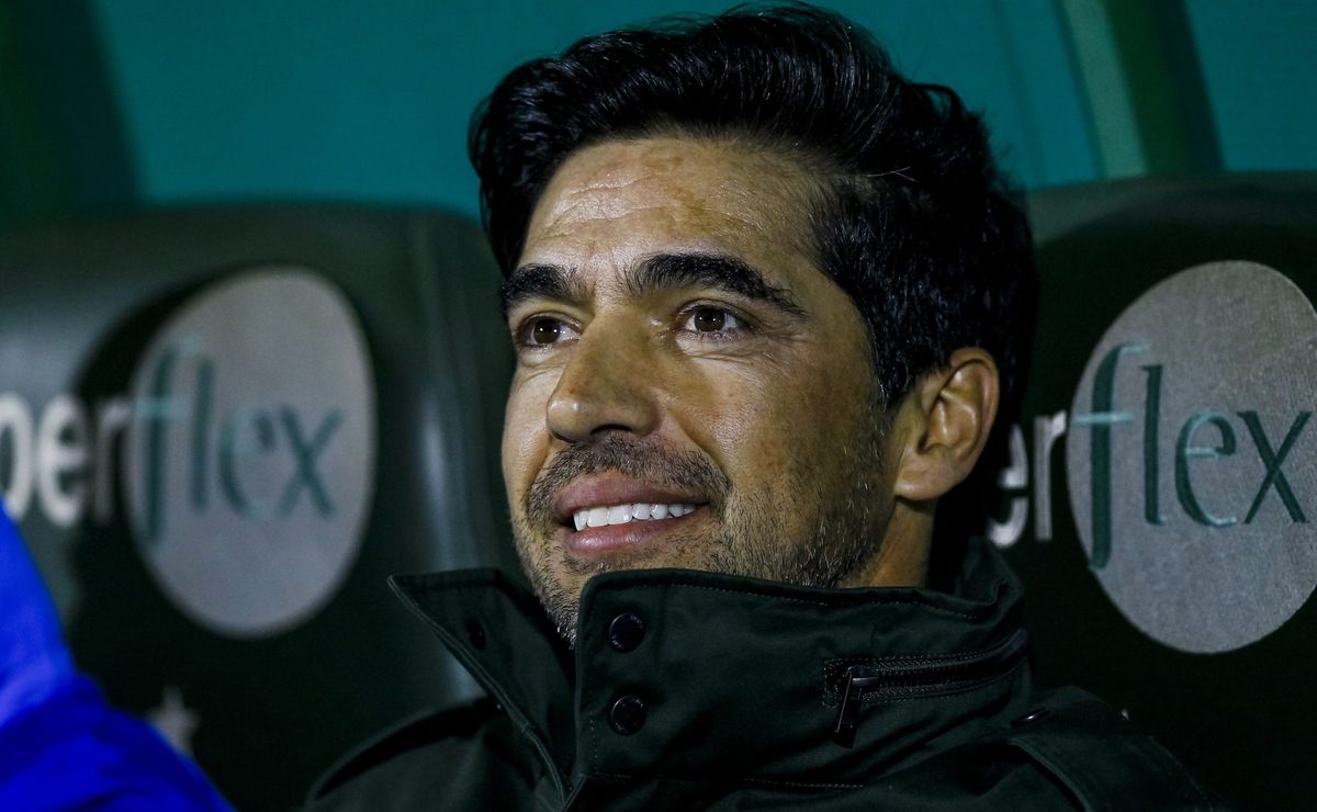 abel ferreira comemora semana livre para recuperar titular até corinthians x palmeiras, pelo brasileirão