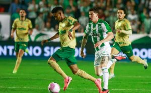 palmeiras aciona cbf e reclama da arbitragem da vitória sobre o juventude no brasileirão