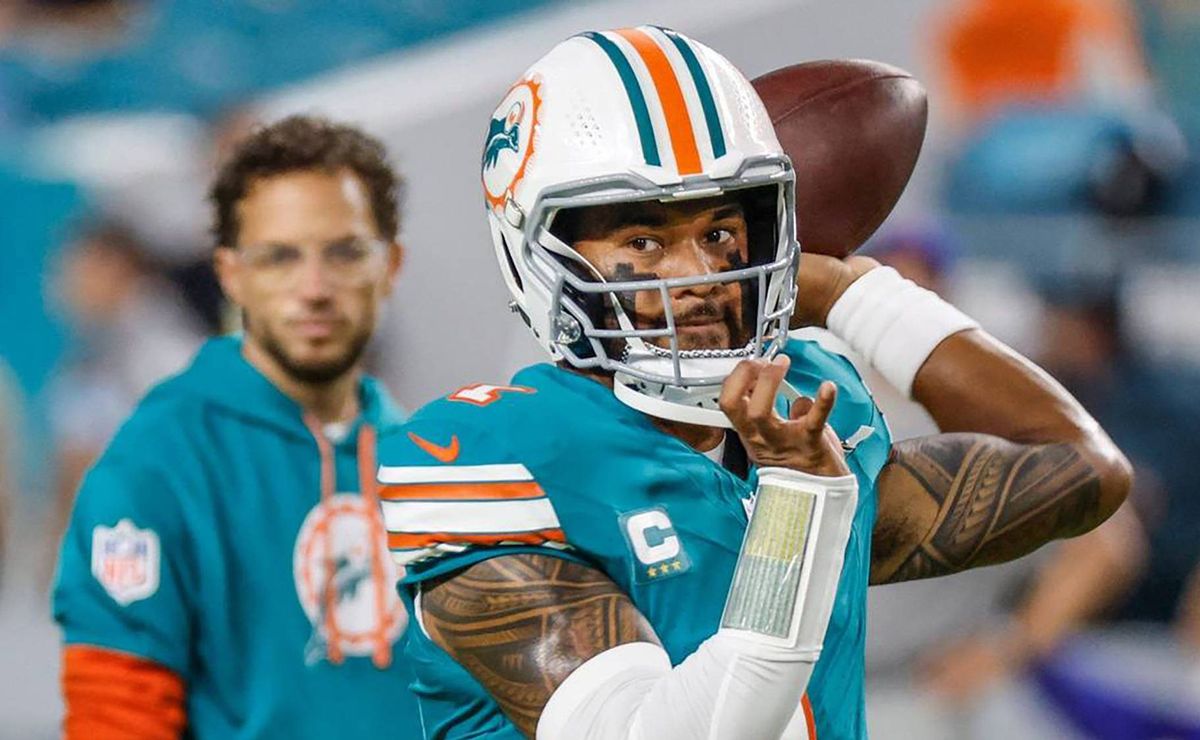 dolphins contratam outro quarterback apesar do retorno de tua tagovailoa