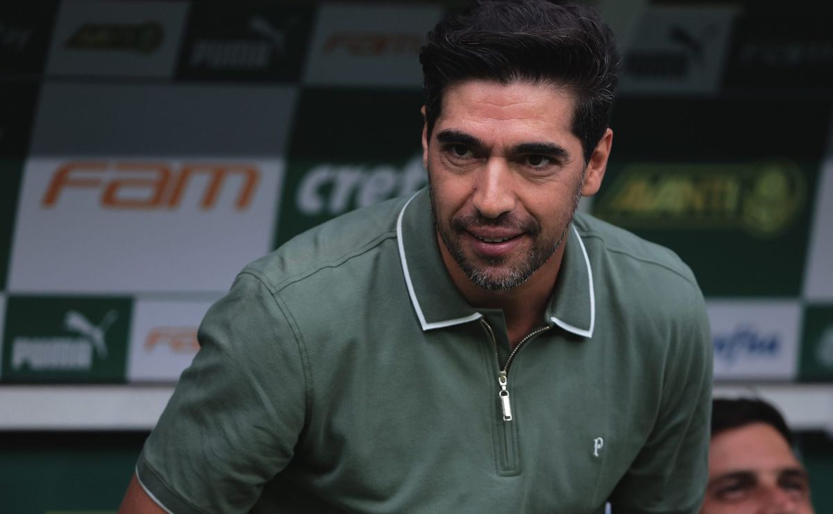 abel ferreira coloca figueiredo nos planos do palmeiras e avisa coordenador da base: “não fica...”
