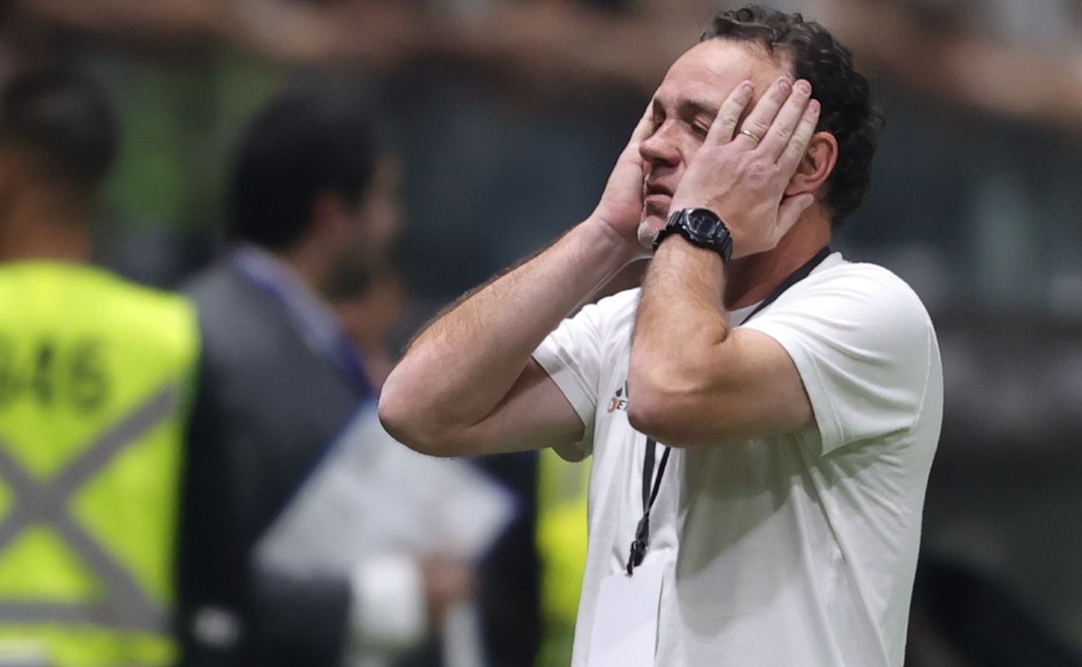 atlético mg confirma retorno de lateral após baixas de bernard e guilherme arana