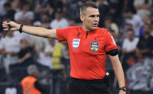 após polêmica de fluminense x são paulo, paulo cesar zanovelli volta a apitar