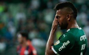 miguel borja, ex palmeiras, é denunciado na justiça por maus tratos aos seus filhos
