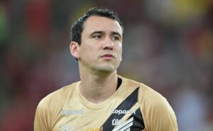 pablo e alex santana podem ser titulares em corinthians x athletico