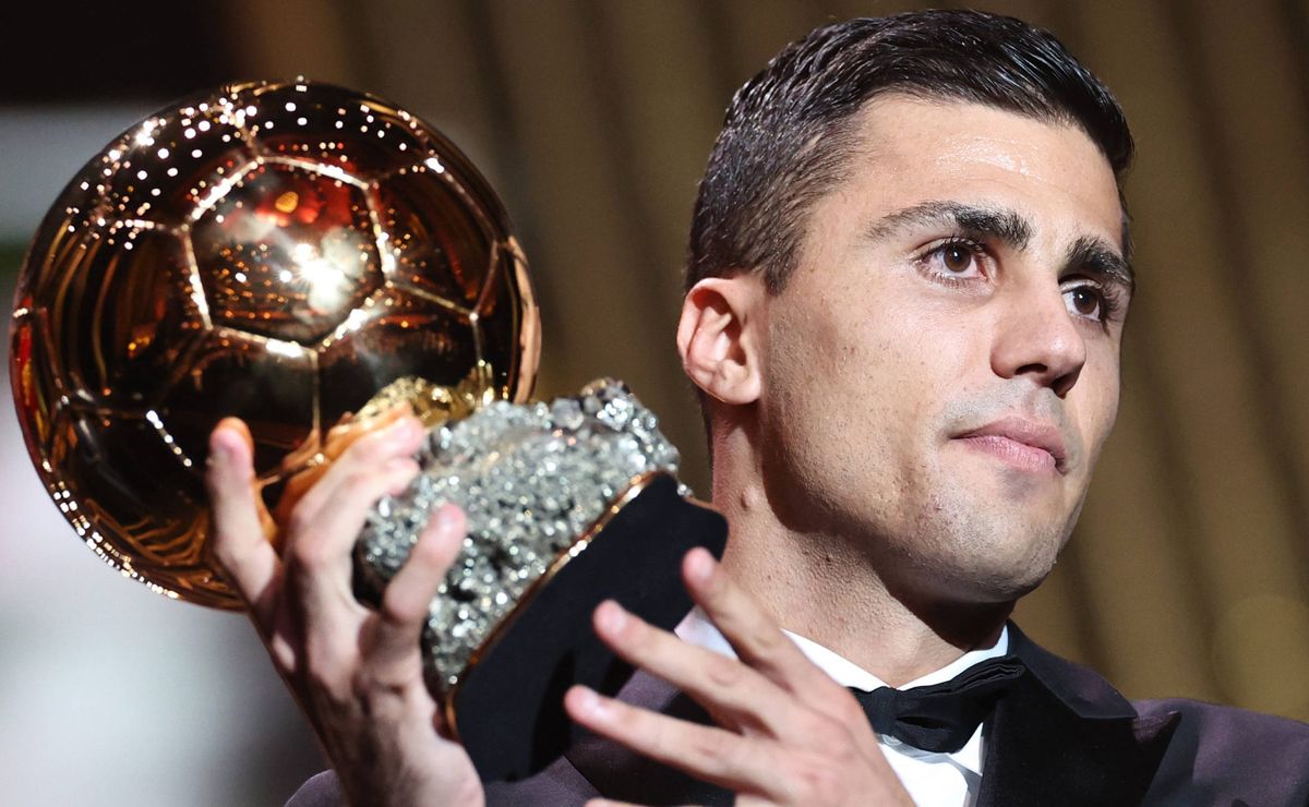 rodri é flagrado provocando vinícius júnior após vencer bola de ouro: "tchau, tchau, tchau!"