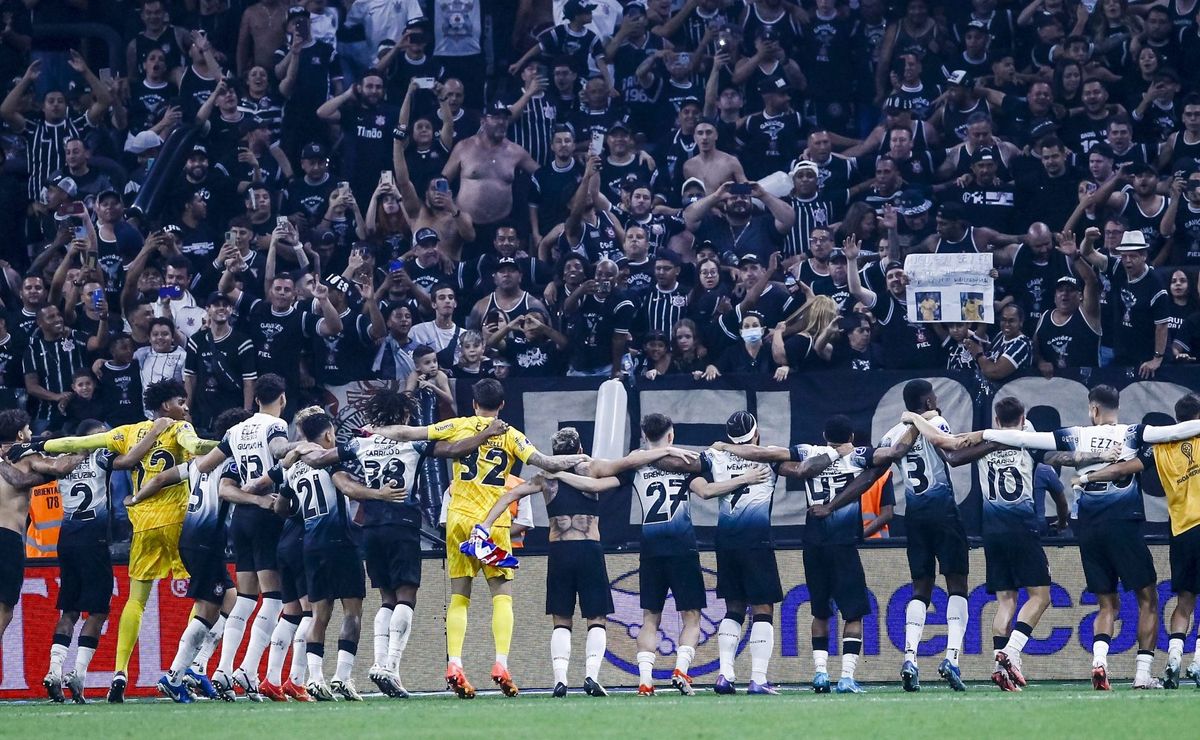 corinthians tenta engrenar no brasileirão, com três dos próximos quatro jogos na neo química