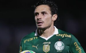 rapahel veiga surpreende em declaração sobre saída dos titulares do palmeiras: “eu entendi”