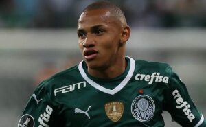 jhon jhon tem reviravolta triunfal no bragantino e números podem render milhões ao palmeiras