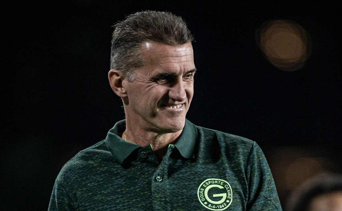 vagner mancini projeta santos x goiás pela série b: “tem que ganhar”