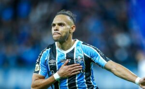 grêmio vence o fortaleza e braithwaite revela o real motivo: “muito contente”