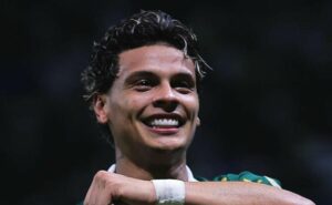 escalação do palmeiras: richard ríos volta contra o bragantino e abel prepara formação ofensiva