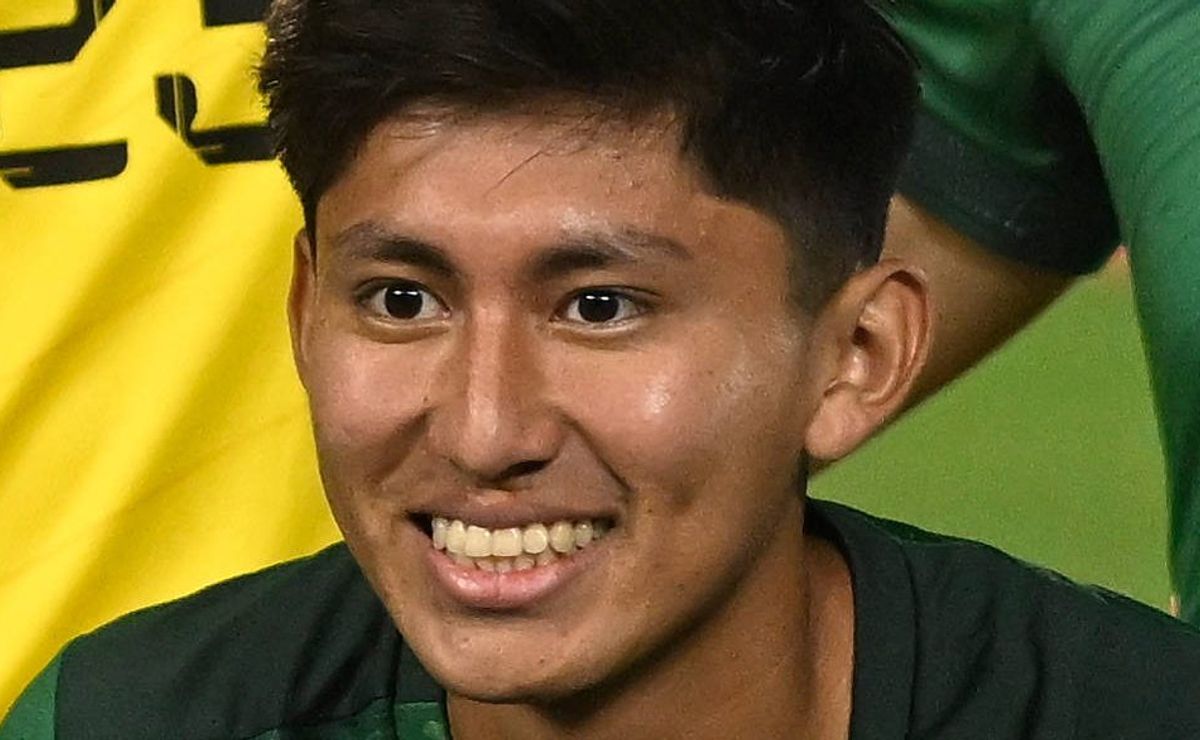 santos toma decisão sobre futuro de miguelito e permanência depende do novo técnico em 2025