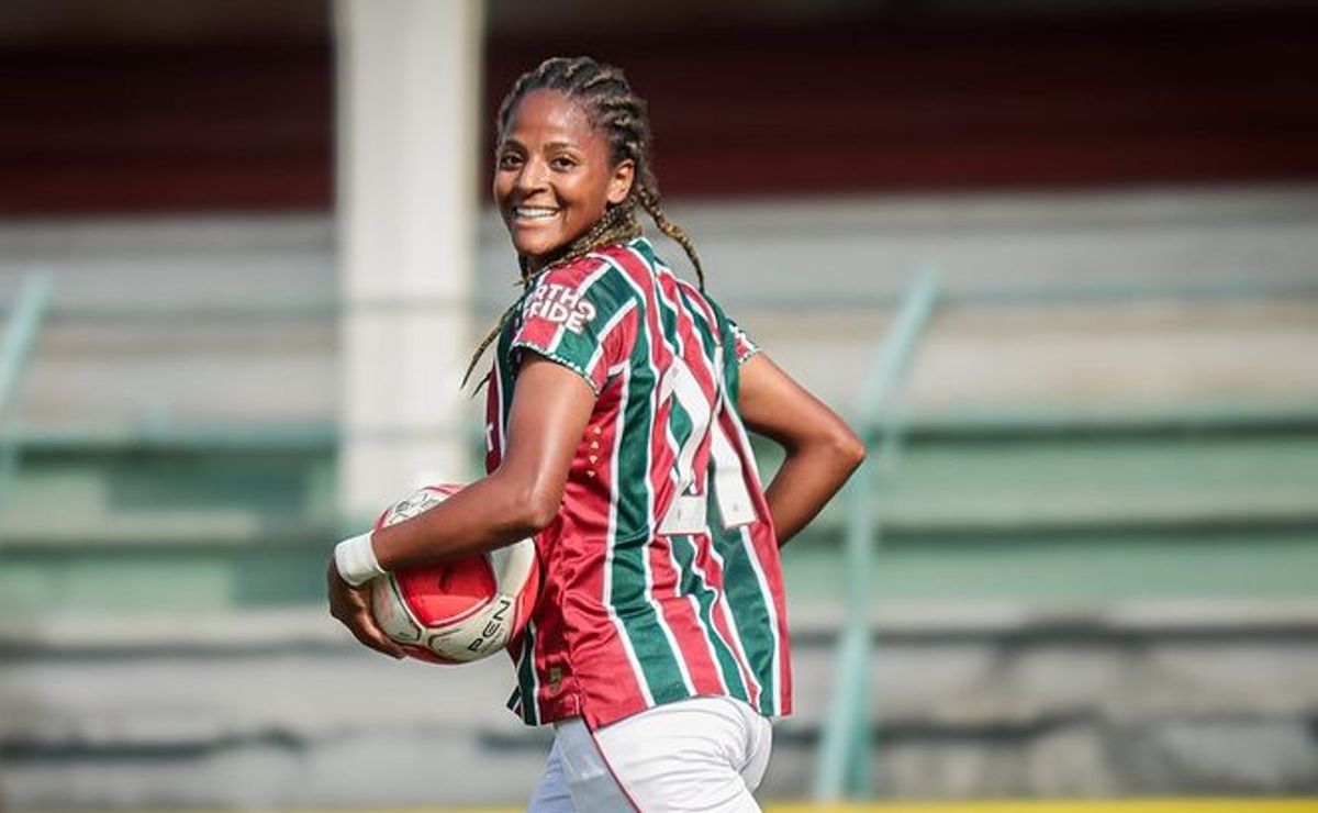 fluminense atropela o olaria com goleada de 11 a 0 no carioca feminino e hat trick