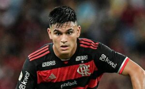 alcaraz tem situação revelada 37 dias após chegar ao flamengo e apresenta dificuldade de adaptação