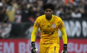 hugo souza é jogador do flamengo após não pagamento do corinthians