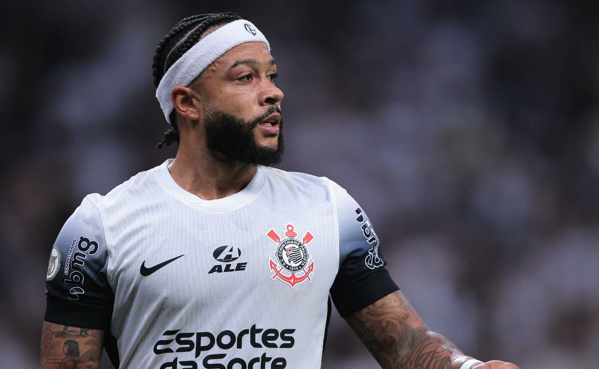 memphis depay puxa a fila e palmeiras é informado de possíveis onze desfalques no corinthians