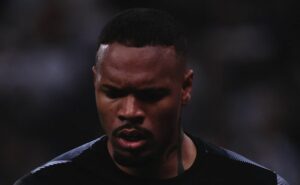 carlos miguel perde espaço e é reserva na inglaterra meses depois deixar o corinthians