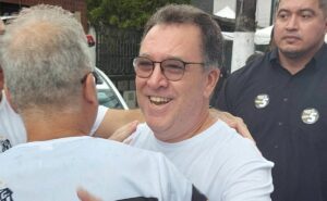 r$ 6 milhões: santos de marcelo teixeira pode contratar o zagueiro patrick, do novorizontino