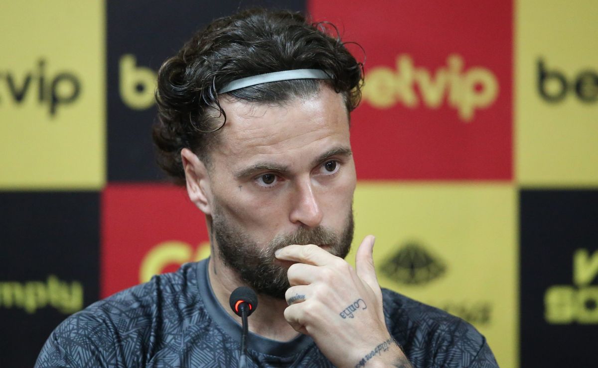 futuro de lucas lima tem reviravolta e santos toma nova decisão sobre o meio campista 